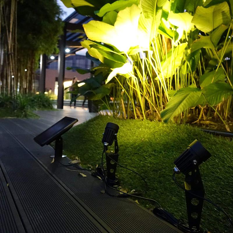 Mini 50X Twin Solar Spotlight Set 2014