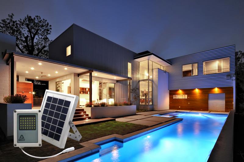 Alpha 180X Solar Flood Light